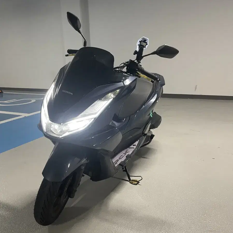 Pcx21년식