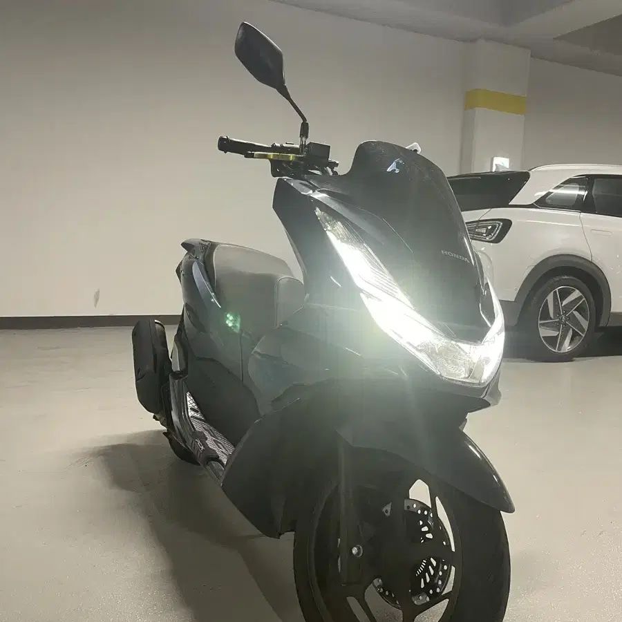 Pcx21년식