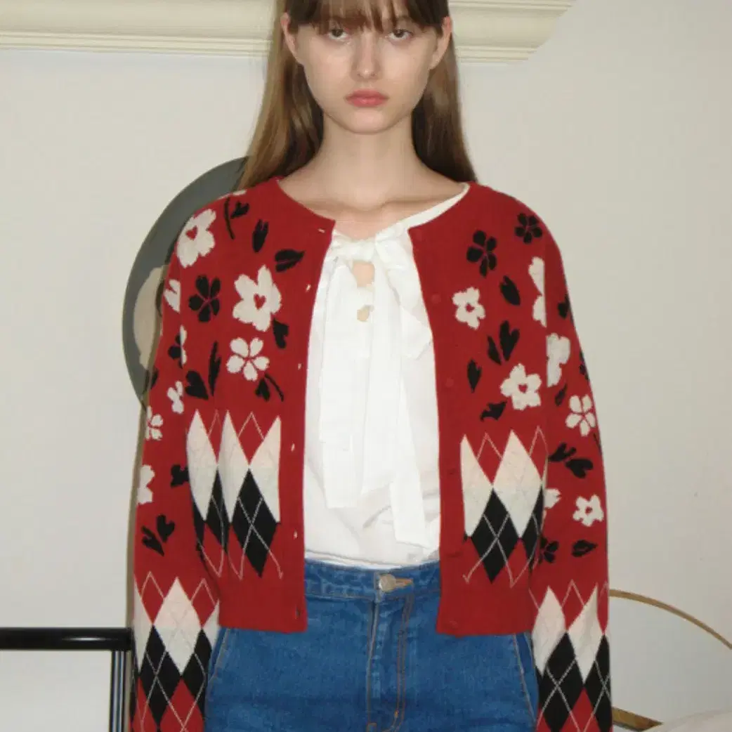 시눈 FLORAL JACQUARD CARDIGAN (red)