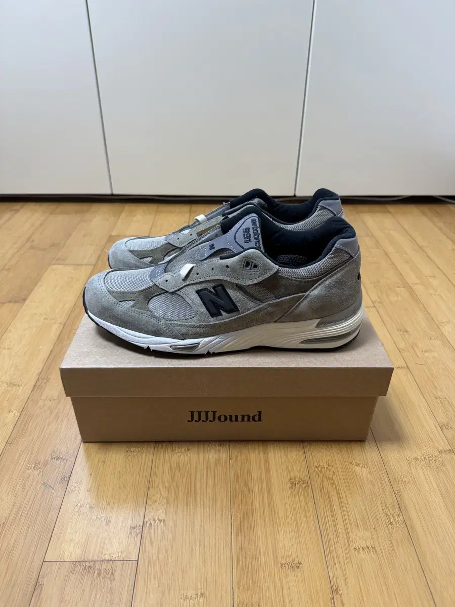 [NEW] JJJJound x New Balance 991 300