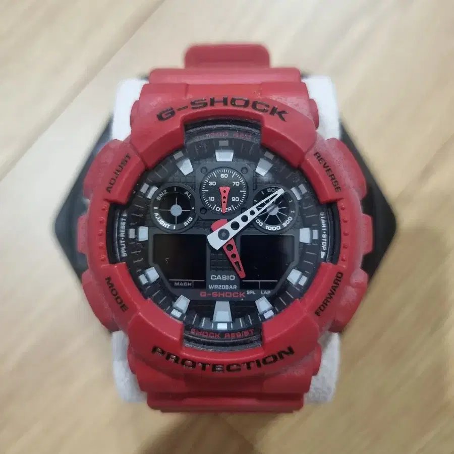 G-SHOCK 빅페이스 버닝 레드 판매 상태 좋음