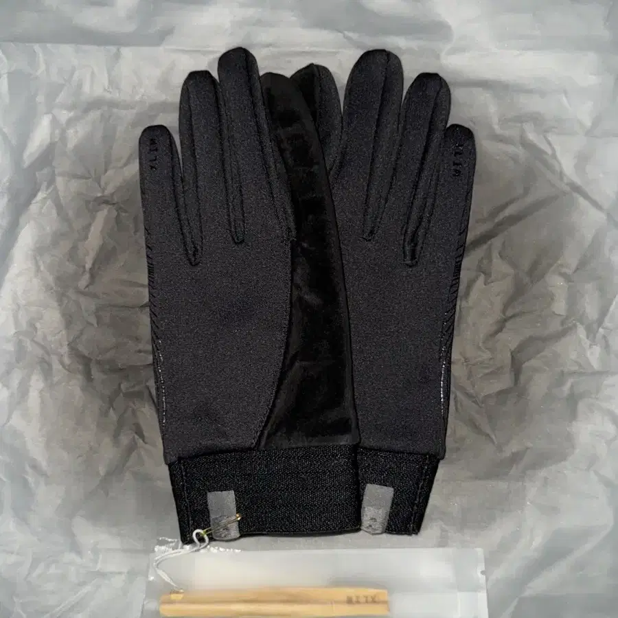 XLIM 엑슬림 EP.6 01 GLOVES BLACK 블랙 새상품