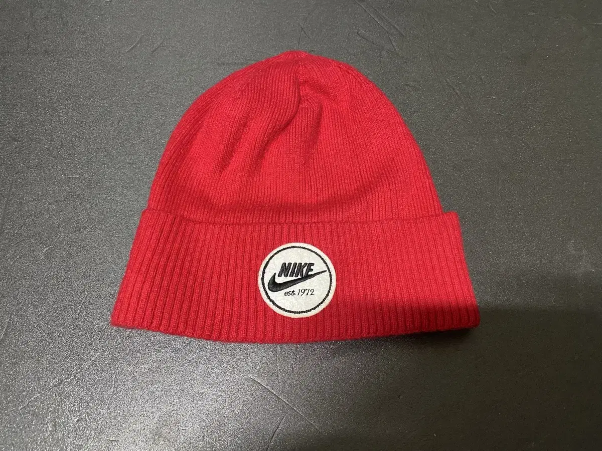 Nike oldschool beanie