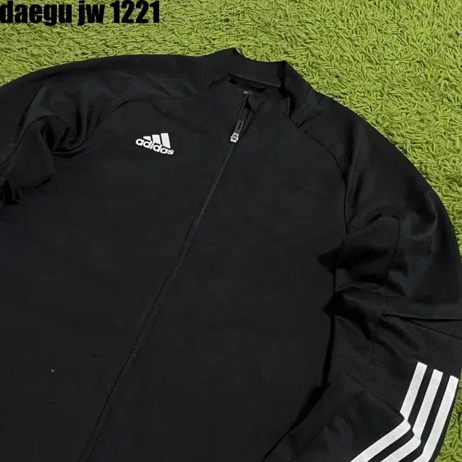 L ADIDAS ZIPUP 아디다스 집업