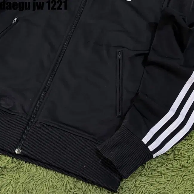 085 ADIDAS ZIPUP 아디다스 집업