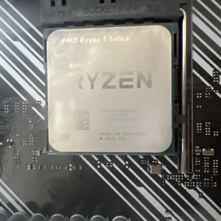 Ryzen5 5600x/ASUS A520M-K/ddr4 16gb*2