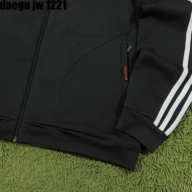 105 ADIDAS ZIPUP 아디다스 집업