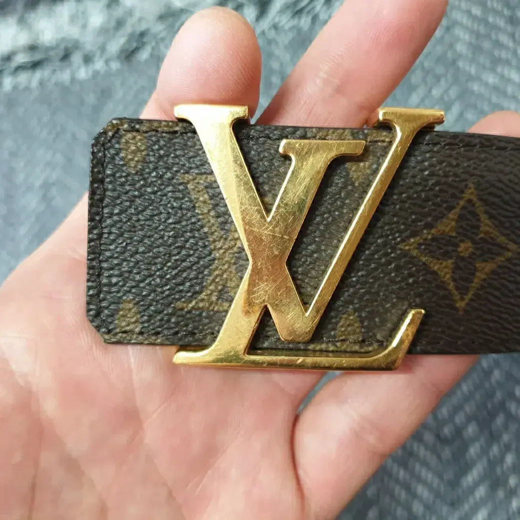 LOUIS VUITTON 루이비통 벨트