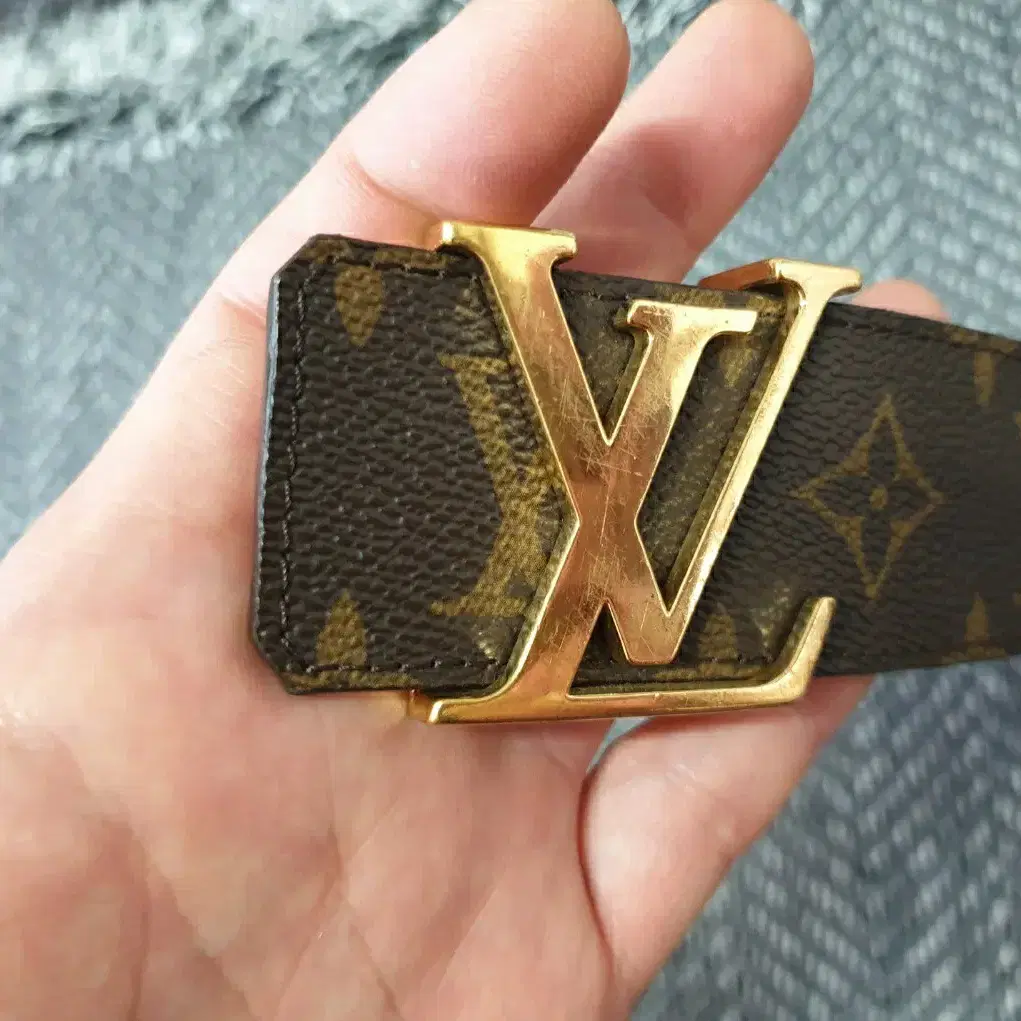 LOUIS VUITTON 루이비통 벨트