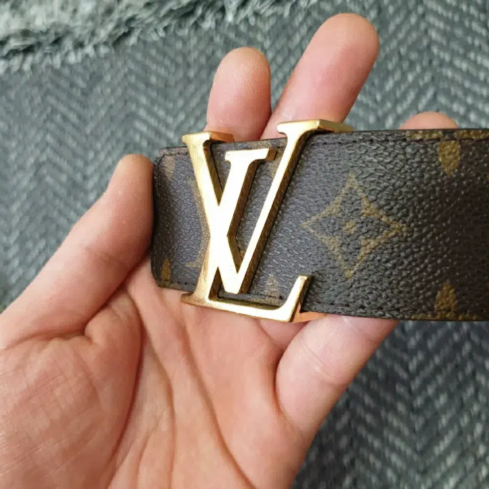 LOUIS VUITTON 루이비통 벨트