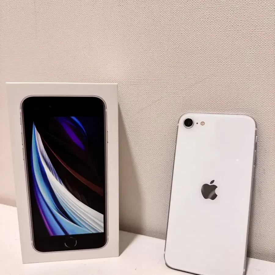 iPhone 아이폰 SE2 화이트