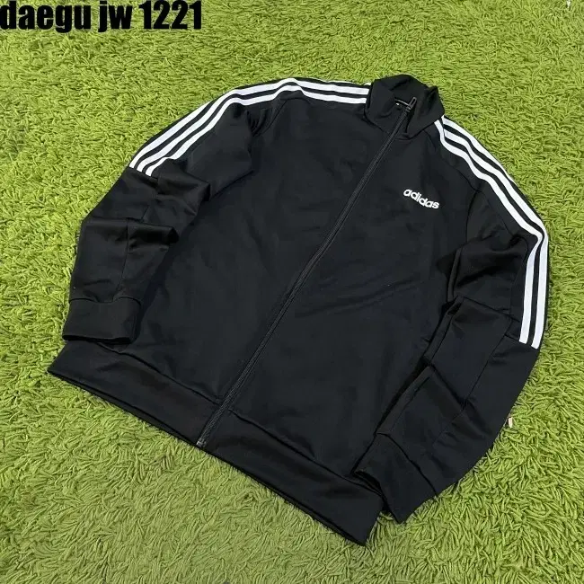 L ADIDAS ZIPUP 아디다스 집업