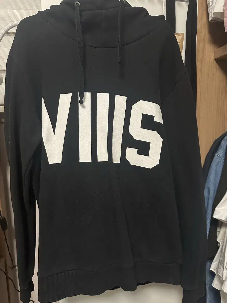 [L] VIIIS 후드티