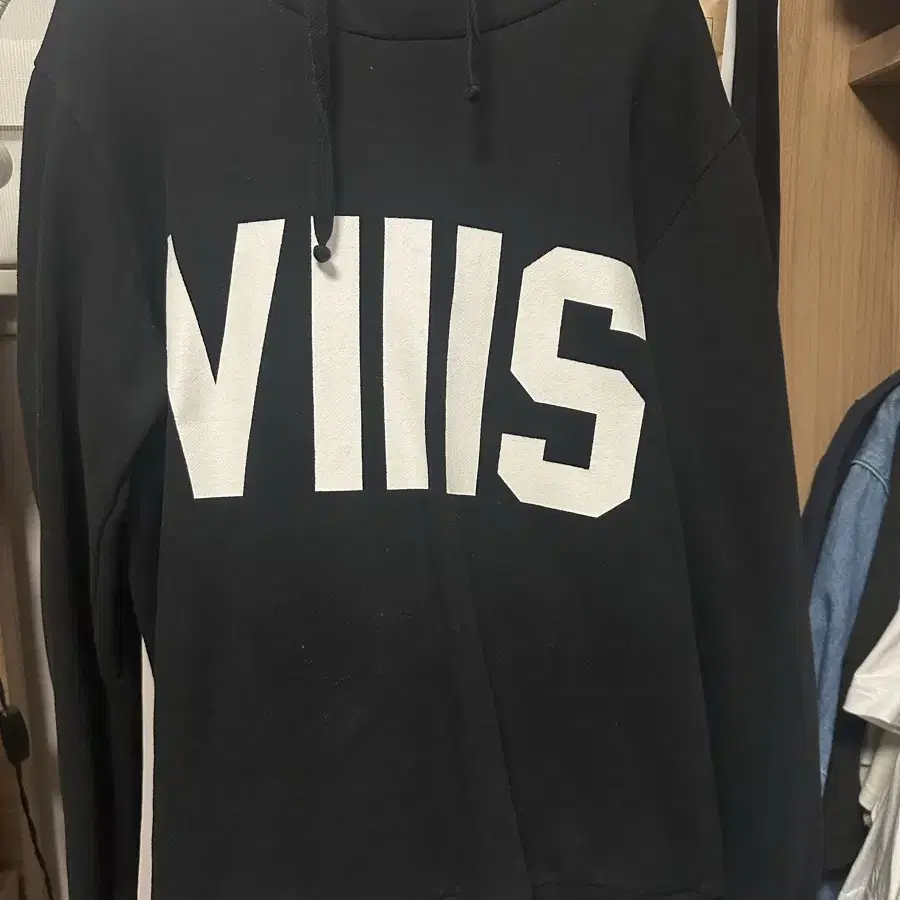 [L] VIIIS 후드티