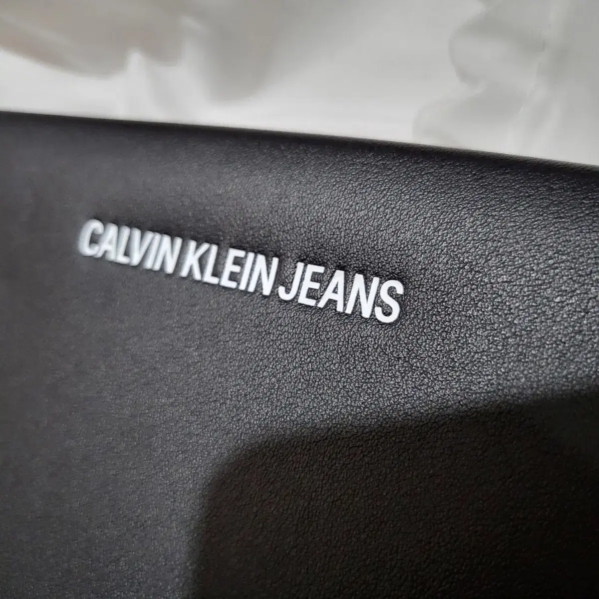 새상품 정품 켈빈클라인 CALVIN KLEIN JEANS 클러치 파우치