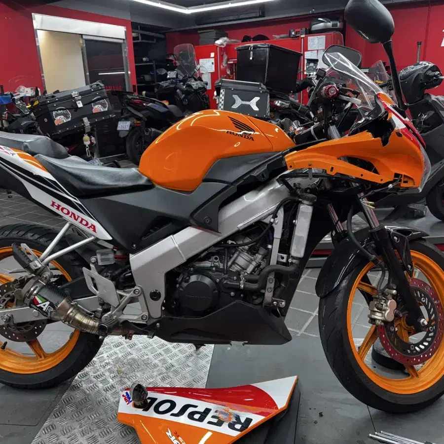 cbr125 랩솔 판매합니다