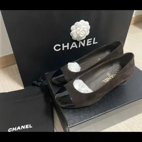 CHANEL 샤넬 미들굽 펌프스 샤넬구두