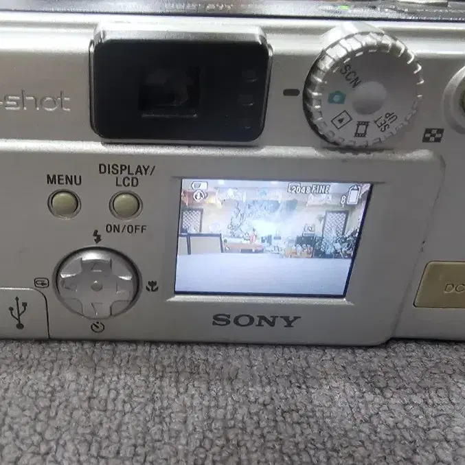 디지털카메라/소니 Sony DSC-P71  무료배송