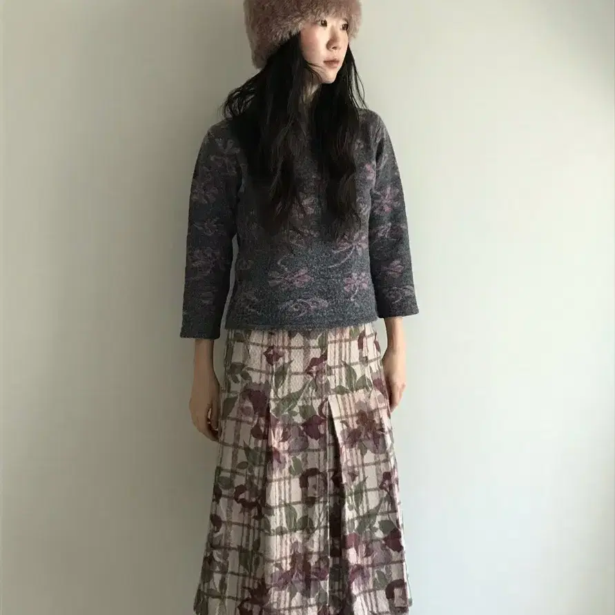 vintage flower pattern knit