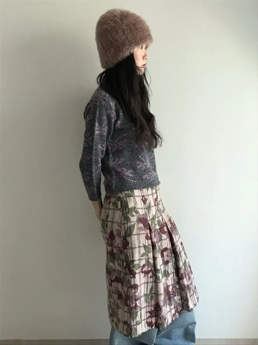 vintage flower pattern knit