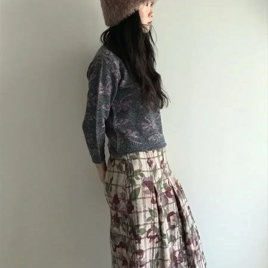 vintage flower pattern knit