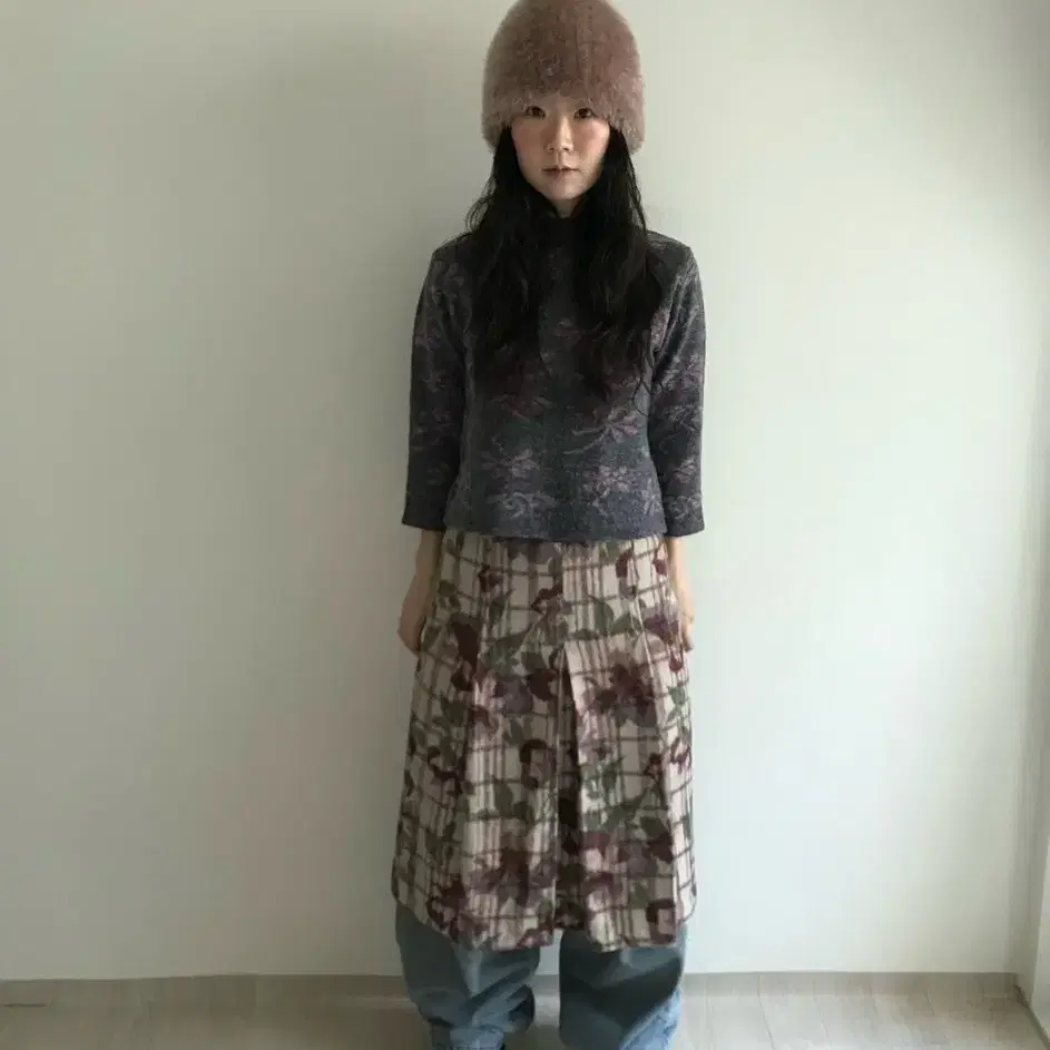 vintage flower pattern knit