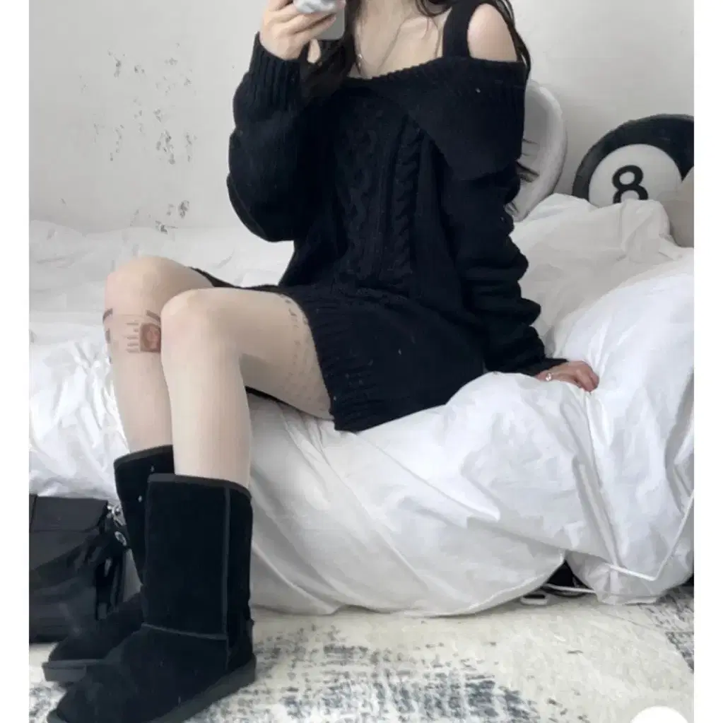 에이블리 오피엠 cape off shoulder dress (지그재그,