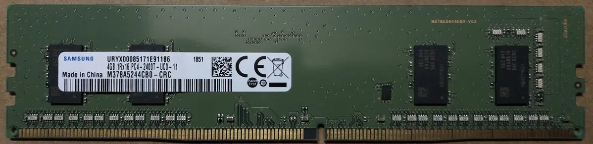 삼성전자 DDR4 PC4-2400T 4GB 판매합니다.