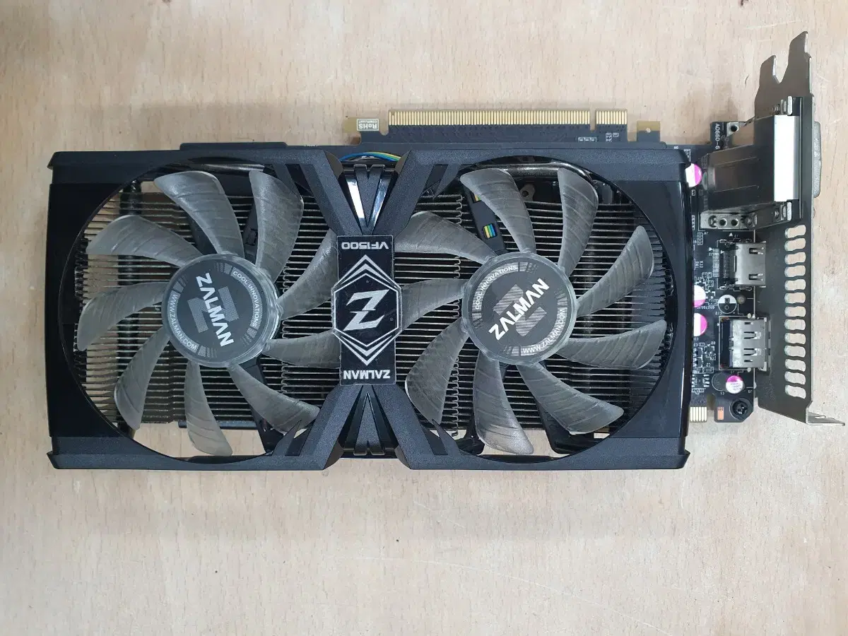 지포스 GTX 660 TI TURBO 2G 그래픽카드