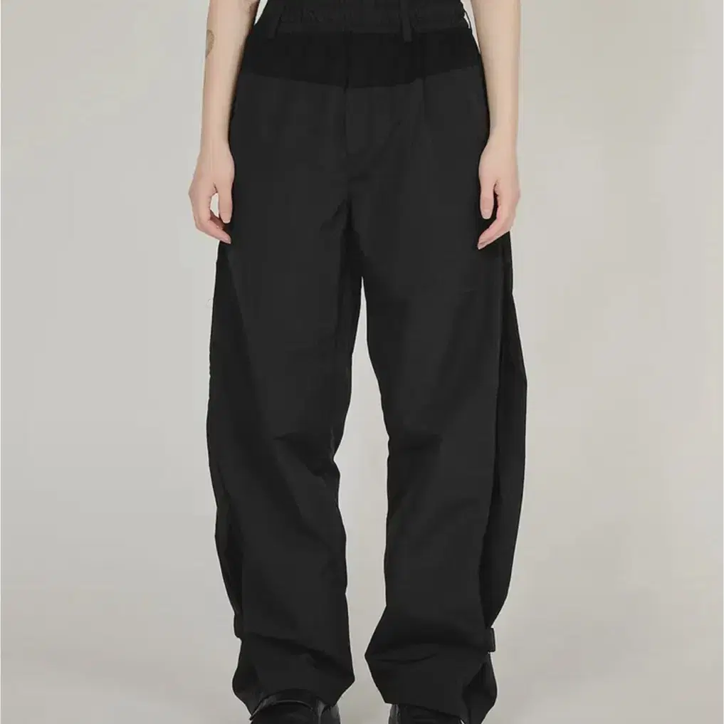 [2]플레어업 Wide Split Pants - Black