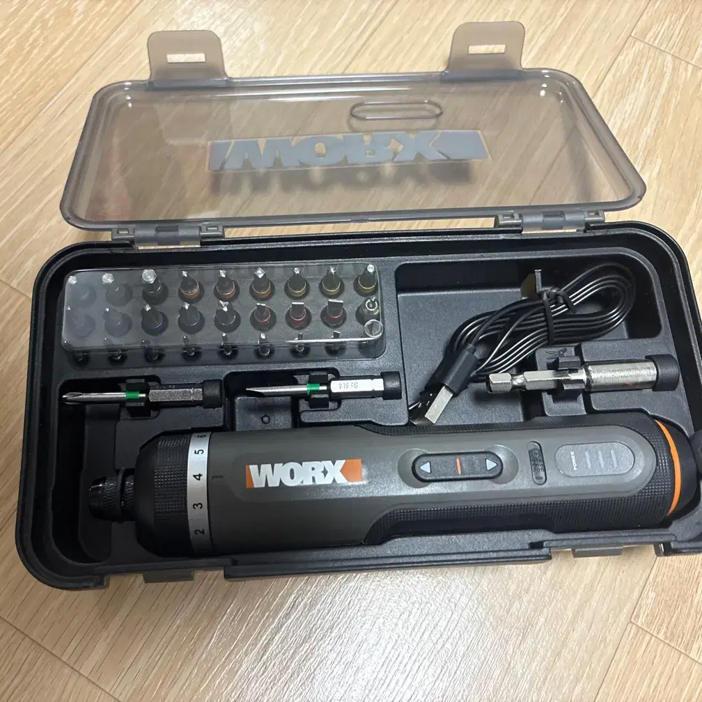 worx 무선 드라이버 세트 WX242