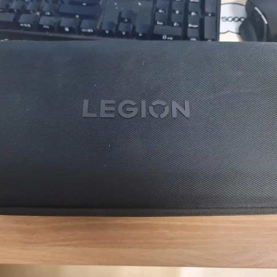 레노버 리전 고 팝니다.(Lenovo LEGION GO)