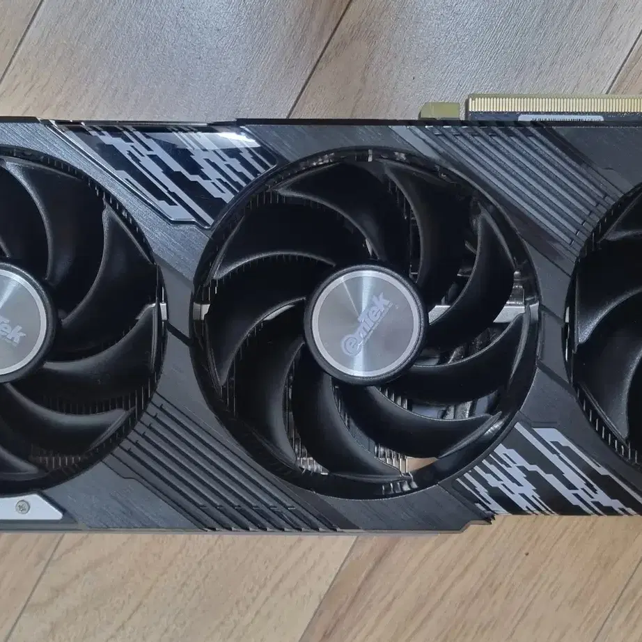 이엠텍 RTX 4070TI 팝니다