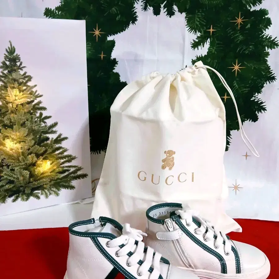 GUCCI