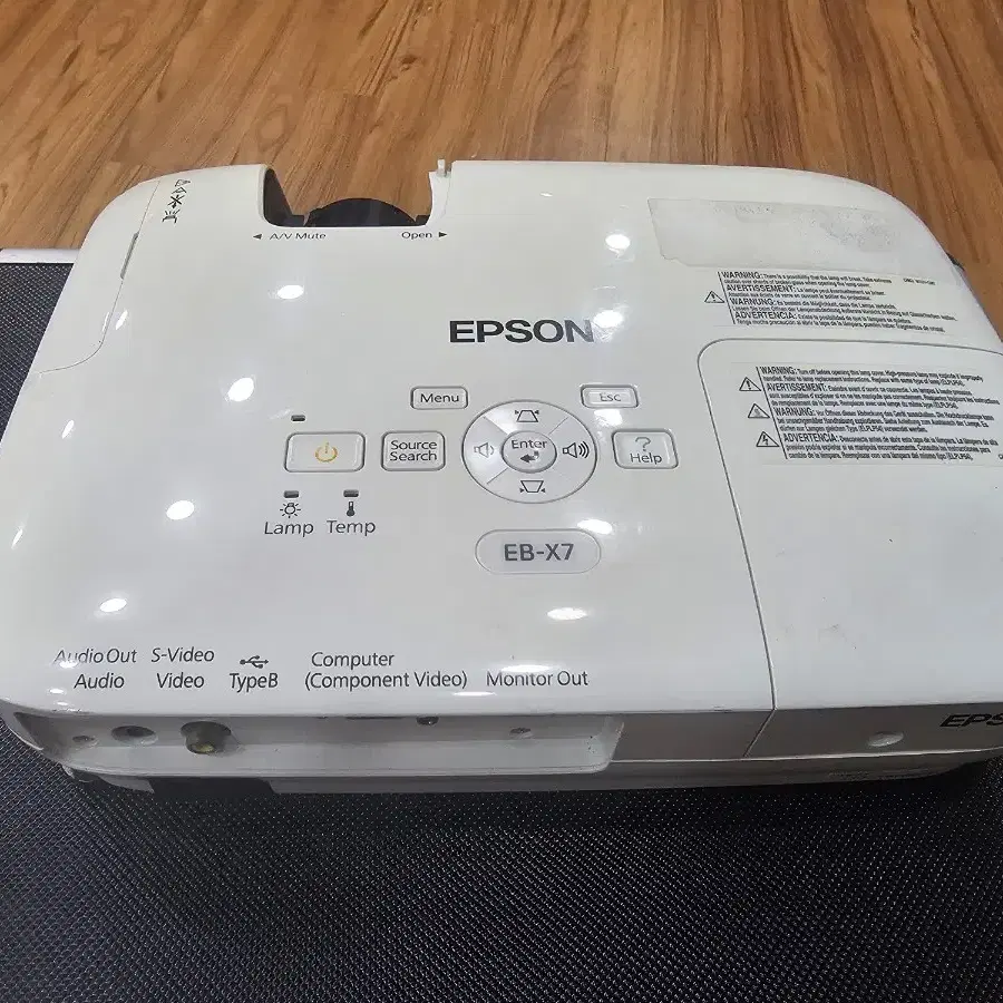 엡손프로젝터/ EPSON EB-X7 2200안시