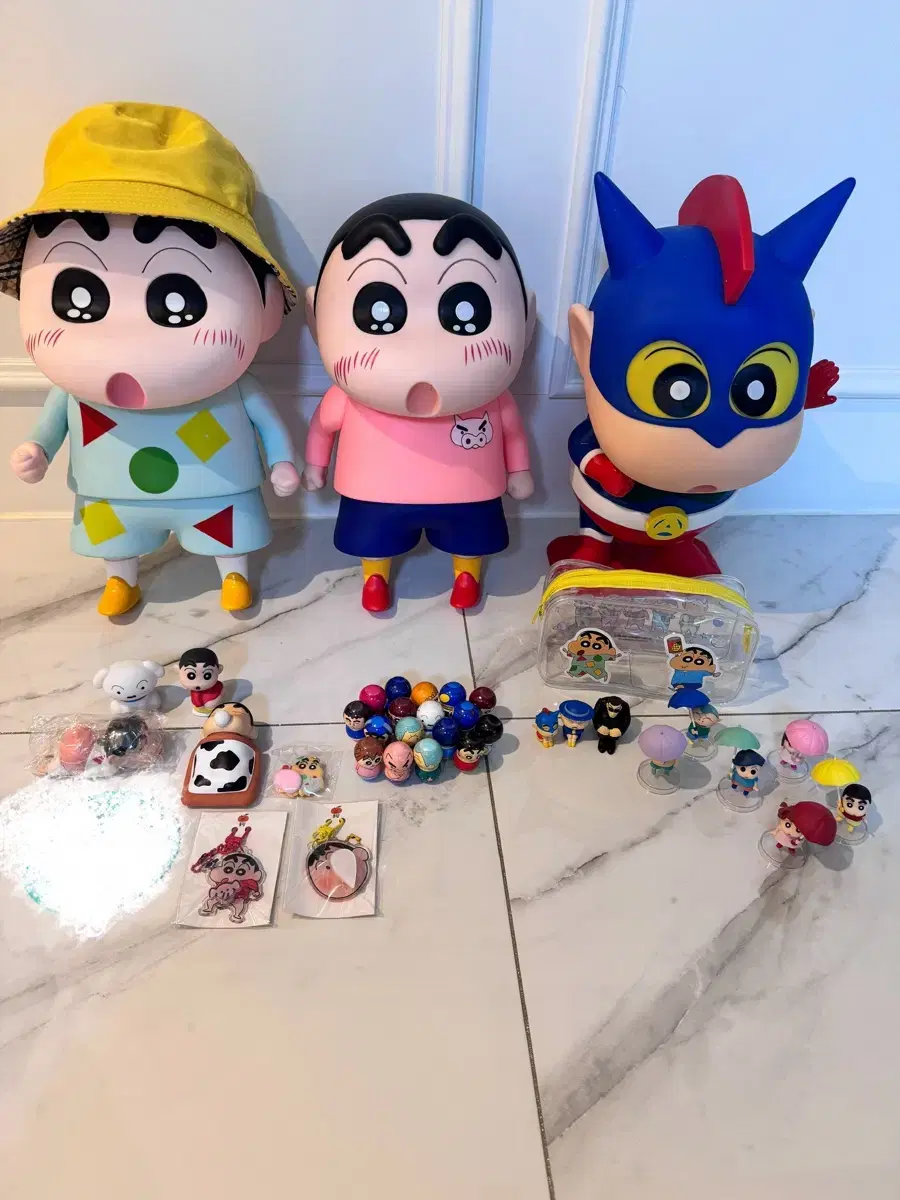 Changu Figure Set