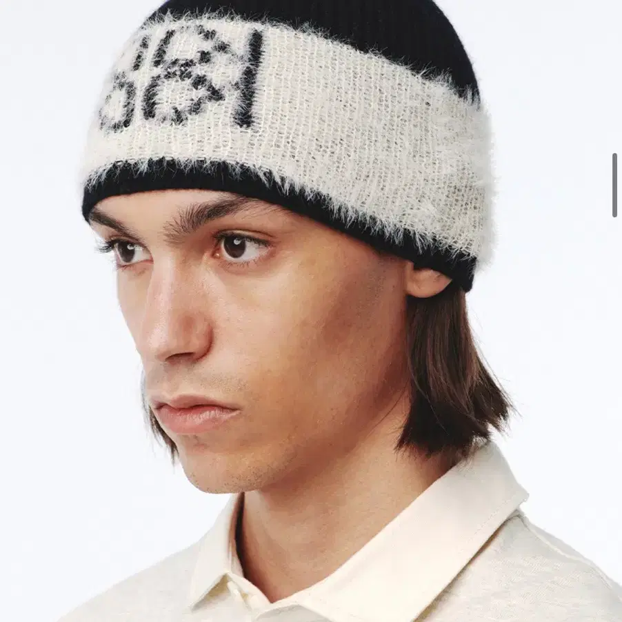 기준(kijun) 비니 Emblem Knit Beanie Black