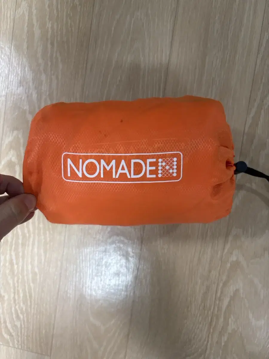 Nomade 에어쿠션 캠핑용 배게