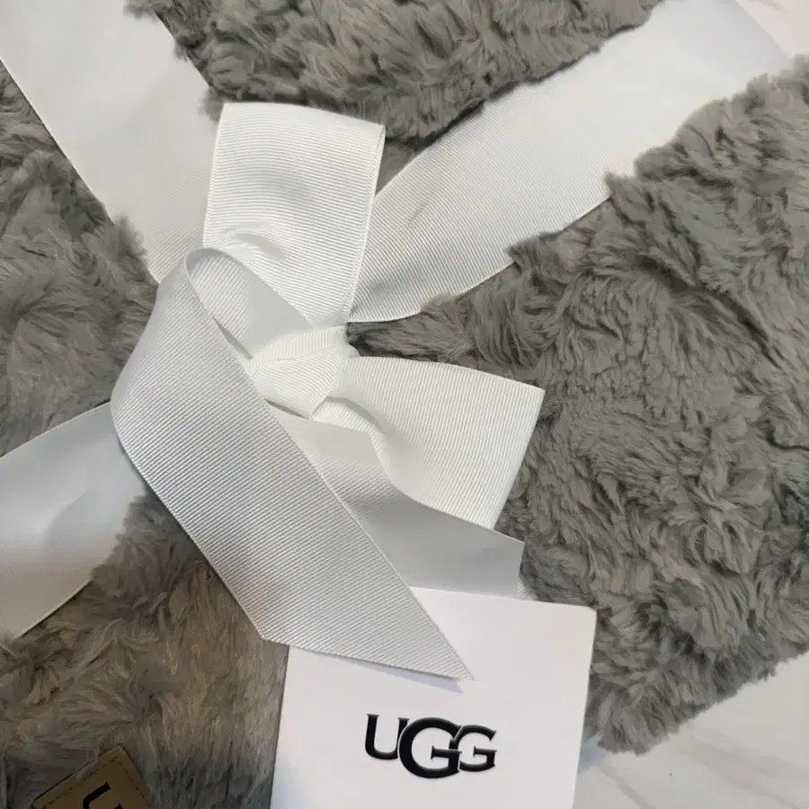 Ugg 어그 AdaLEE 오버사이즈 담요 블랭킷 (새상품) 이불