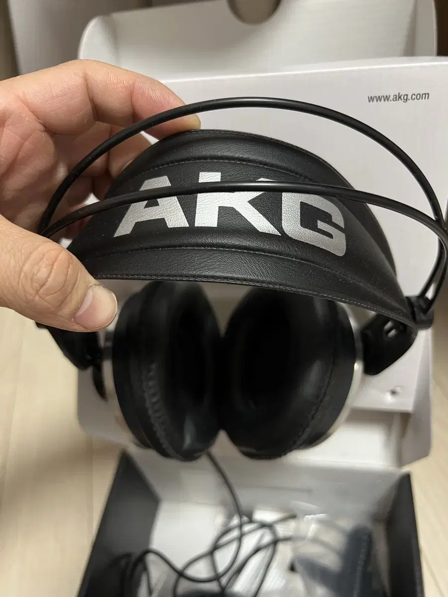 음악장비 팝니다 AKG K271 MKII 헤드폰 / 슈어 SM7B / 로