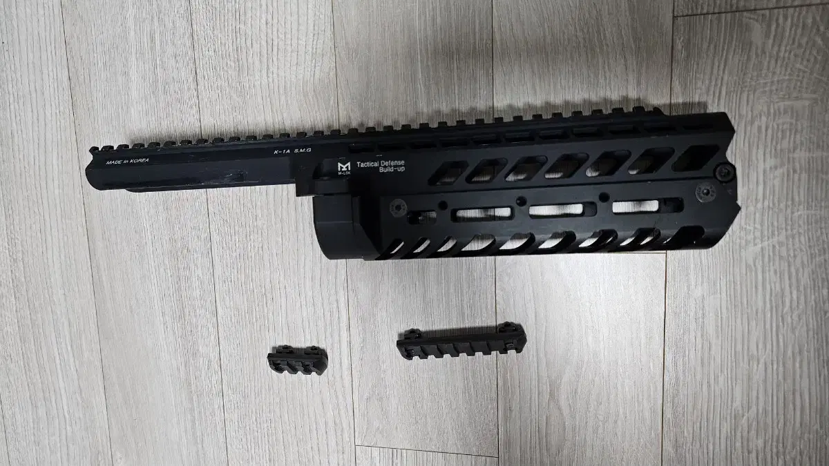 양수리 K1 M-lok 개량형 레일 팝니다