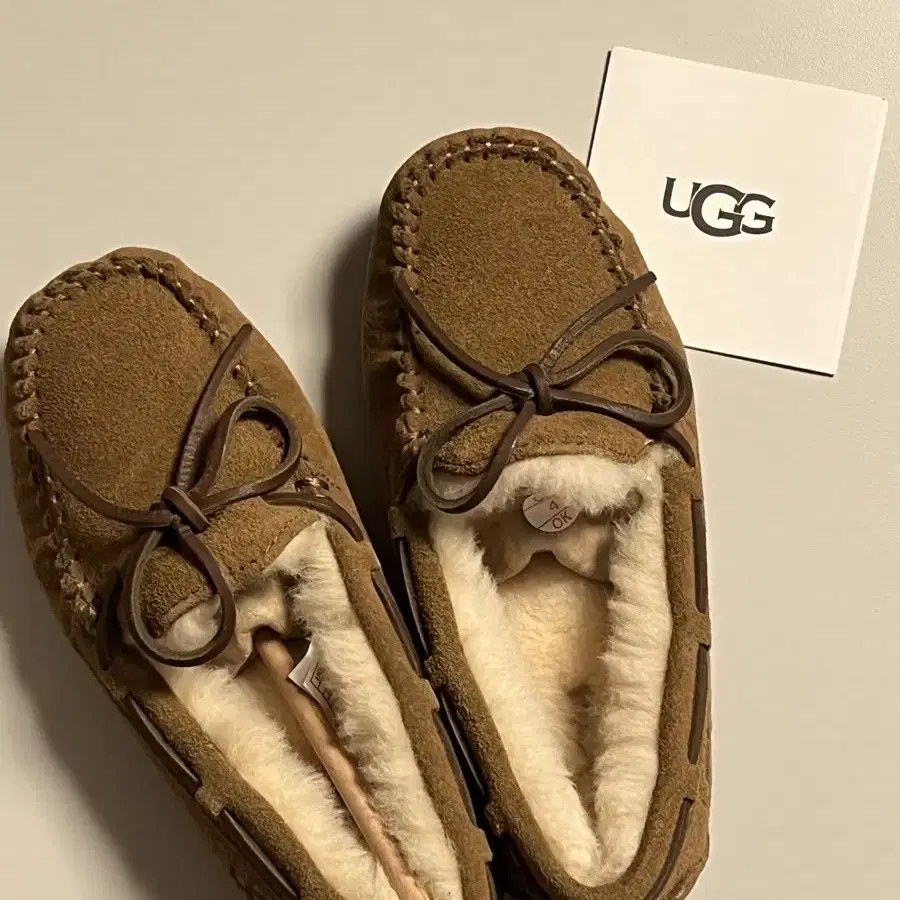 UGG dakota us1 / 어그 다코타 200사이즈