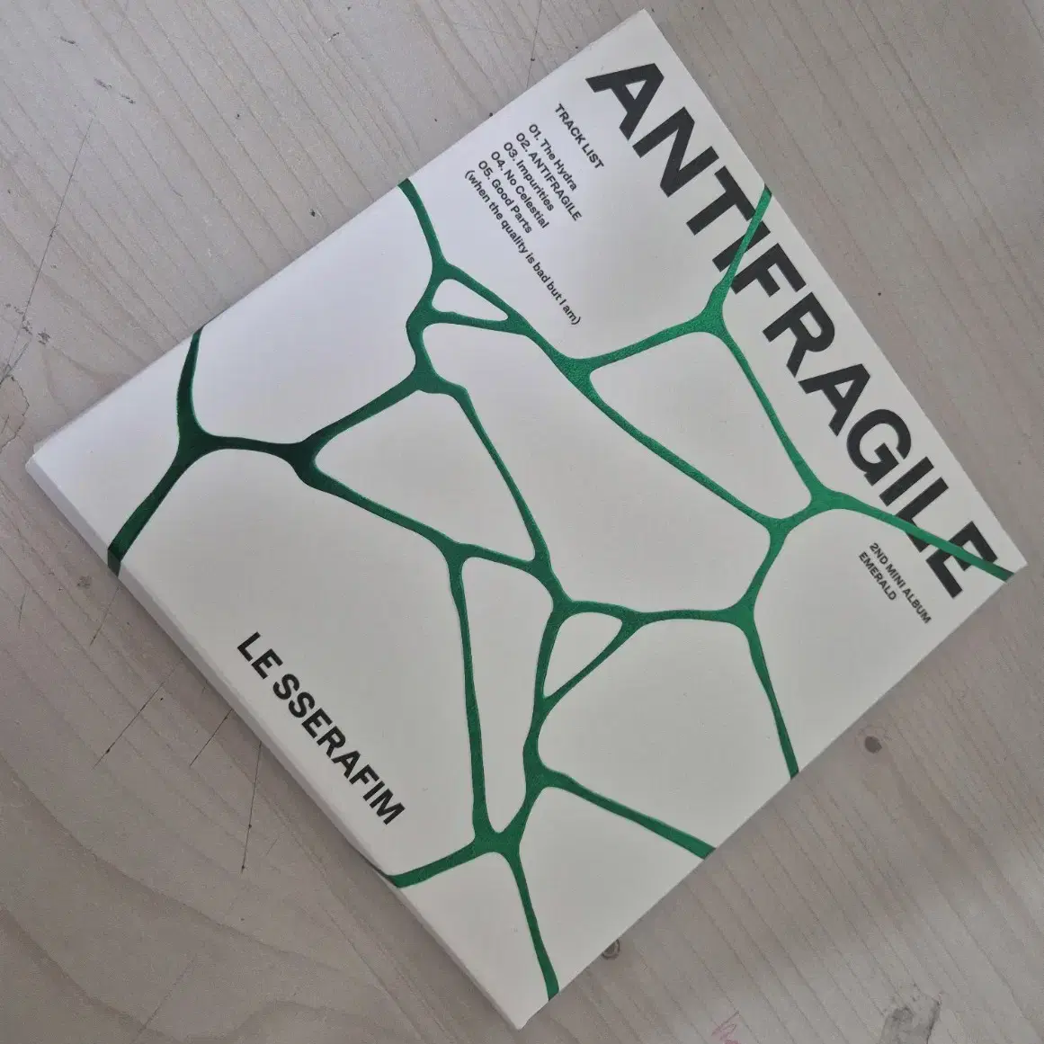 르세라핌 antifragile 앨범