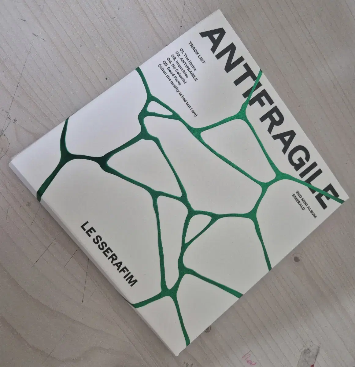 르세라핌 antifragile 앨범