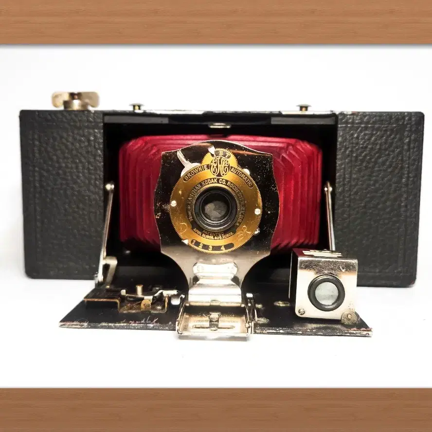 BROWNIE EASTMAN KODAK.1909년. 120mm폴딩카메라.