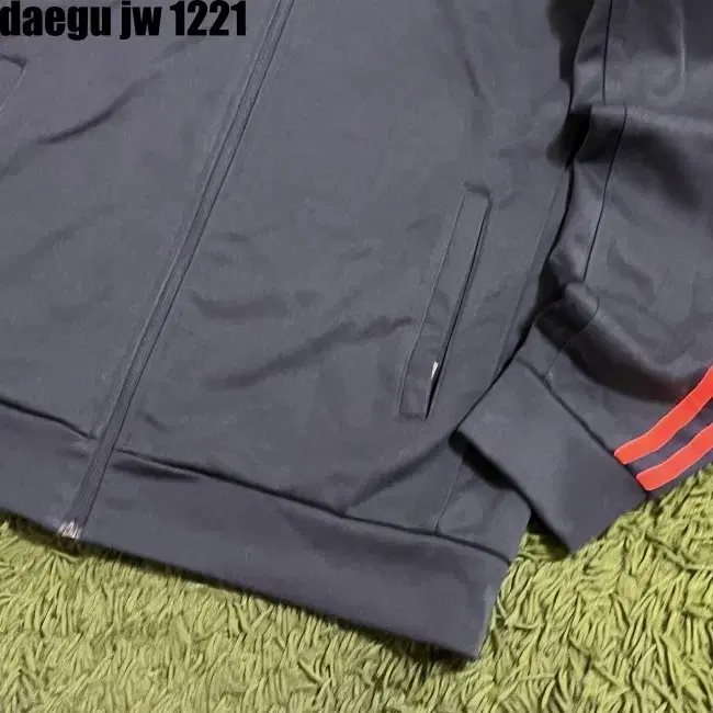 105 ADIDAS ZIPUP 아디다스 집업