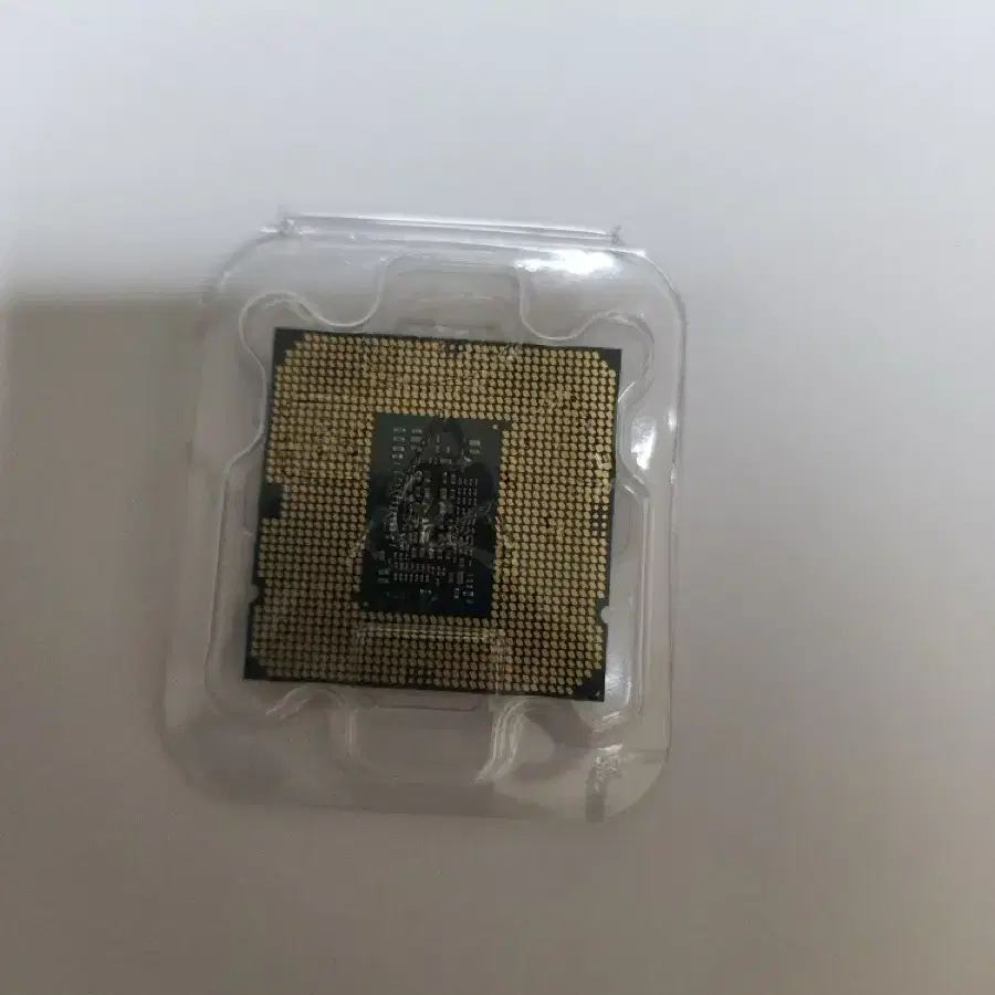 CPU i3-10100F  50000원