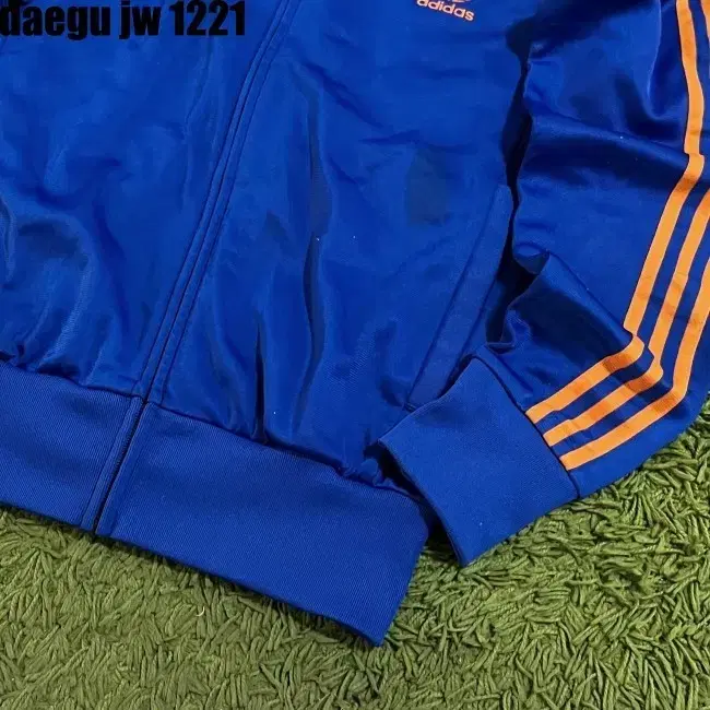 M ADIDAS ZIPUP 아디다스 집업