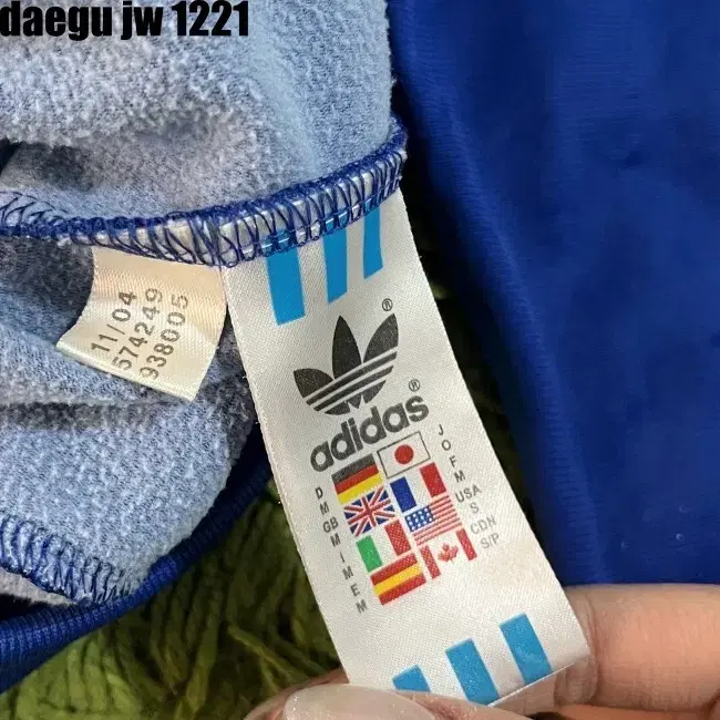 M ADIDAS ZIPUP 아디다스 집업