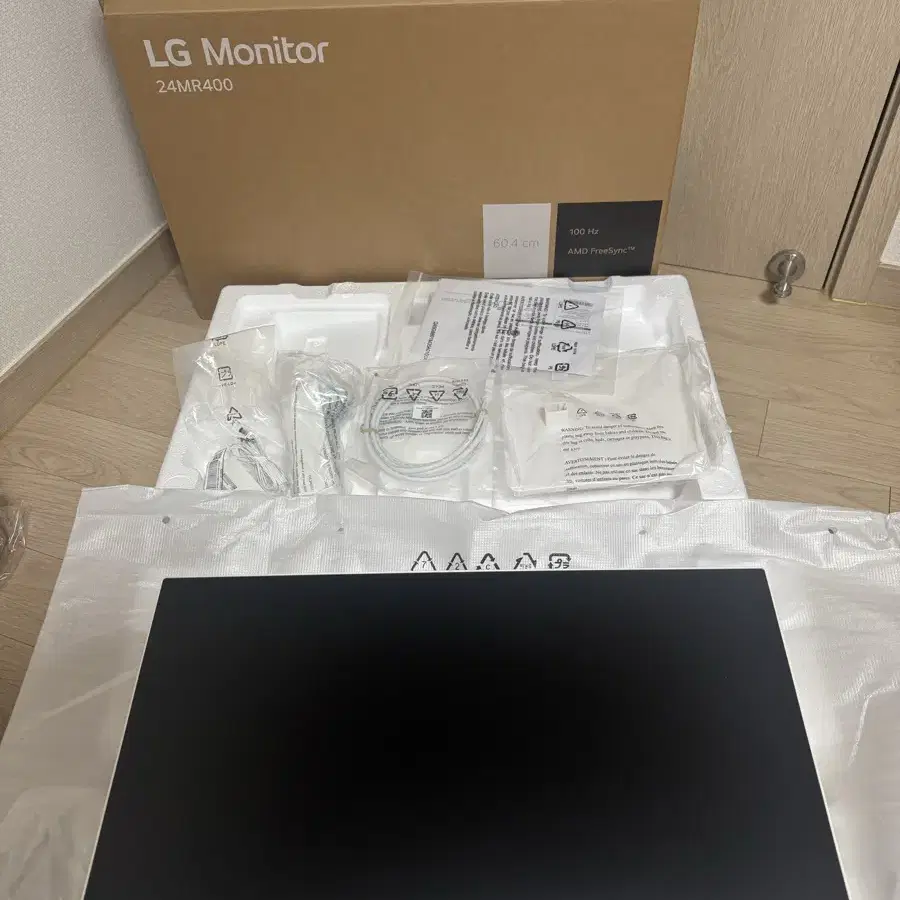 LG 24인치 모니터 24MR400W